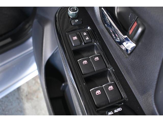 �G���W����~������΂炭�̊ԁi�^�C�}�[�쓮���j�A�p���[�E�B���h�E�̑�����\�ɂ���@�\�ł��B����ɂ��A�~�Ԓ��O�̑��̕ߖY��Ȃǂ�h�����Ƃ��ł��A���֐������サ�܂��B