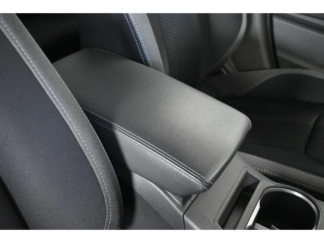 �A�[�����X�g����������Ă��܂��B�������h���C�u�ł̔�J���y�����A���K�������߂�������ʂ����܂��A�W���J����ƃR���\�[���{�b�N�X�ɂȂ��Ă���A�����⏑�ނȂǂ����[�ł��܂��B