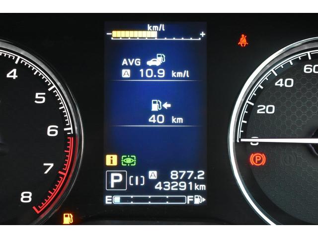 �}���`�t�@���N�V�����f�B�X�v���C�@�i�l�e�c�j�F�@���E�̃��[�^�[�̊ԂɈʒu����t���f�B�X�v���C�ł��B