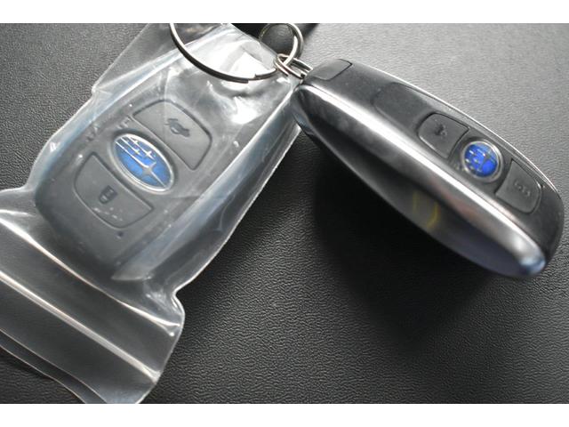 �X�}�[�g�L�[���g�т��Ă���΁A�h�A�n���h�������邾���Łi�܂��͓���̃X�C�b�`�����������Łj�A���̉����E�{�����\�ł��B�������o���K�v������܂���B