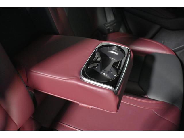 �㕔���Ȃɂ́A�����̃A�[�����X�g��|���ƂQ�̃h�����N�z���_�[�������\���ɂȂ��Ă��܂��B�㕔���Ȃ̏�����A���ݕ���u���̂ɕ֗��ȋ@�\�ł��B