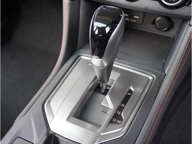 ＸＶ １．６ｉ－Ｌ　ＥｙｅＳｉｇｈｔ　フロントカメラ・左サイドカメラ・オートエアコン・パドルシフト機能・１７インチアルミホイール（30枚目）