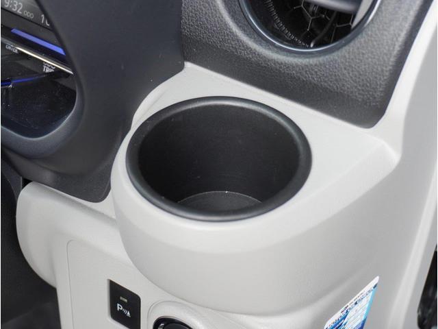 �t�����g�J�b�v�z���_�[�����y�b�g�{�g���Ȃǂ��u�����Ƃ��ł��܂��B