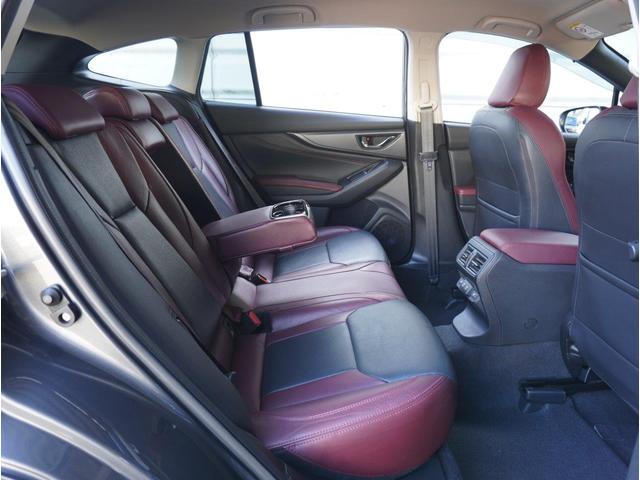 レヴォーグ ＳＴＩ　Ｓｐｏｒｔ　ＥｙｅＳｉｇｈｔ搭載車　フロントカメラ・左サイドカメラ・レザーシート・オートエアコン・パドルシフト機能・電動リヤゲート・１８インチアルミホイール（48枚目）