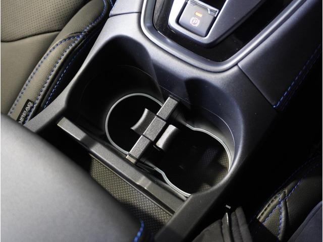 �t�����g�J�b�v�z���_�[�����y�b�g�{�g���Ȃǂ��u�����Ƃ��ł��܂��B