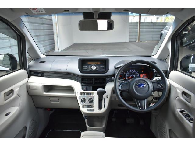 �L�X�Ƃ����K���X�G���A�ƗǍD�Ȏ��E�́A�^�]�̂��₷���ɍv�����Ă��܂��B