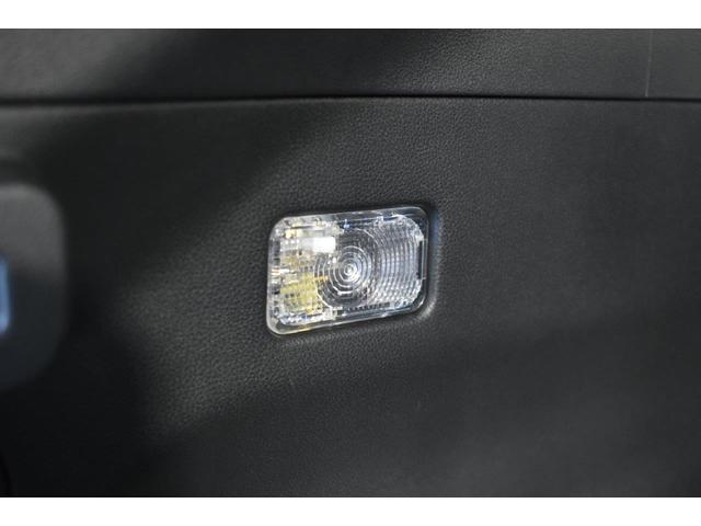 インプレッサ ＳＴ　フロントカメラ・両サイドカメラ・デジタルマルチビューモニター・オート機能付エアコン・パドルシフト機能・フロントシートヒーター・ステアリングヒーター・１７インチアルミホイール（21枚目）