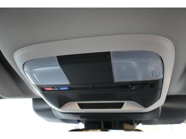 インプレッサ ＳＴ　フロントカメラ・両サイドカメラ・デジタルマルチビューモニター・オート機能付エアコン・パドルシフト機能・フロントシートヒーター・ステアリングヒーター・１７インチアルミホイール（29枚目）