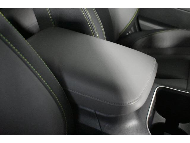 �t���A�[�R���\�[���a�n�w�@�\���ȗe�ʂ��m�ۂ���ƂƂ��ɁA�A�[�����X�g�Ƃ��Ă��g���鑽�@�\�I�ȃR���\�[���a�n�w�ł��B