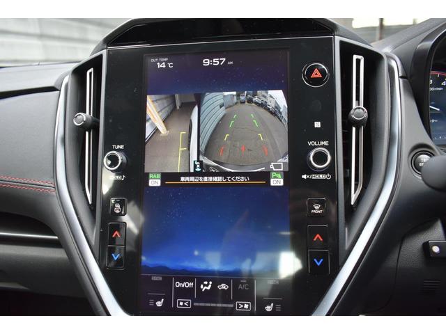 �ԓ��̐l��ו��Ō�����E���������ɁA����f������������\���B�o�b�N�⒓�Ԏ������S�ł��B