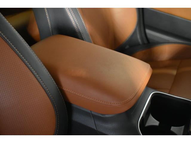 �t���A�[�R���\�[���a�n�w�@�\���ȗe�ʂ��m�ۂ���ƂƂ��ɁA�A�[�����X�g�Ƃ��Ă��g���鑽�@�\�I�ȃR���\�[���a�n�w�ł��B