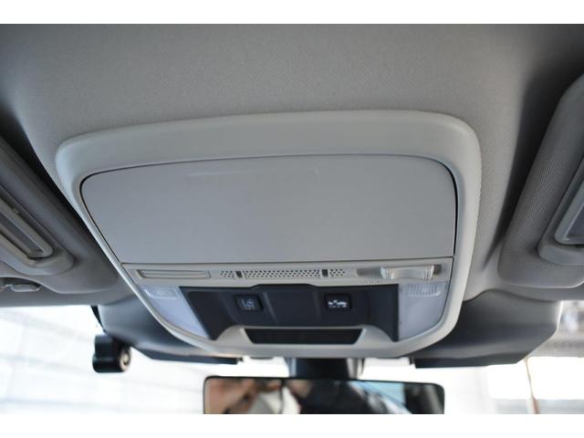 �t�����g���[�����C�g