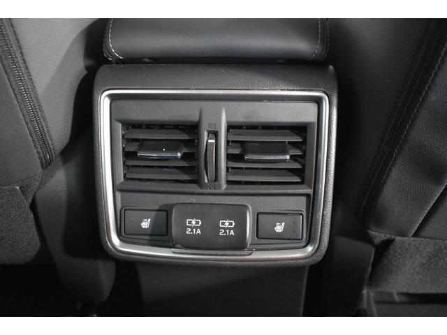 ���A���G�A�R�������o�����ƃV�[�g�q�[�^�[�E�t�r�a�d�����t���Ă��܂�