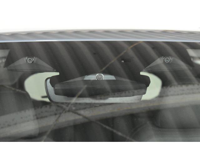 �L�p�P��J�����𓋍ڂ����u�R�̖ځv�������ł��B����ɂ��A�ԗ������łȂ��A���s�҂⎩�]�ԁA��Q���Ȃǂ����L�͈͂����m�ɔF���ł���悤�ɂȂ�܂����B