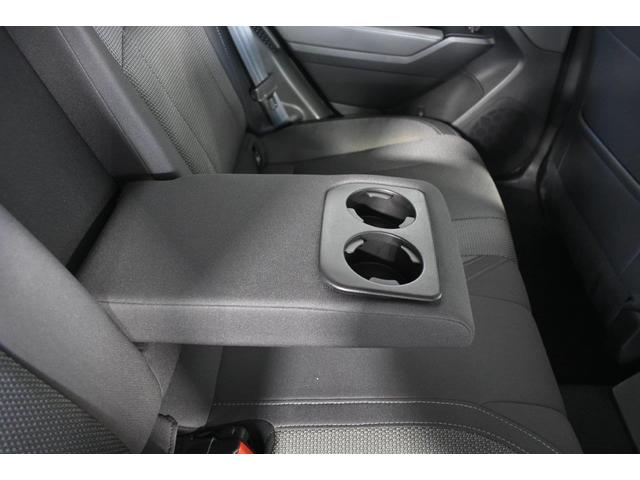 �����V�[�g�Z���^�[�A�[�����X�g�B�@�J�b�v�z���_�[�t�ŁA��Ȃɂ����K�ȃh���C�u��񋟂��܂��B