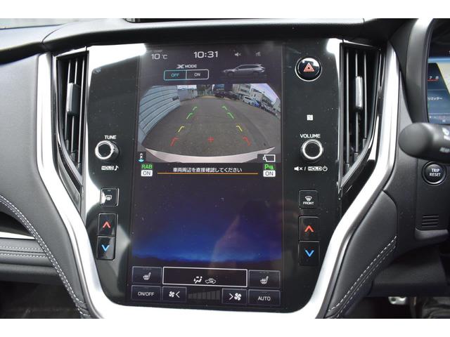 �ԓ��̐l��ו��Ō�����E���������ɁA����f������������\���B�o�b�N�⒓�Ԏ������S�ł��B