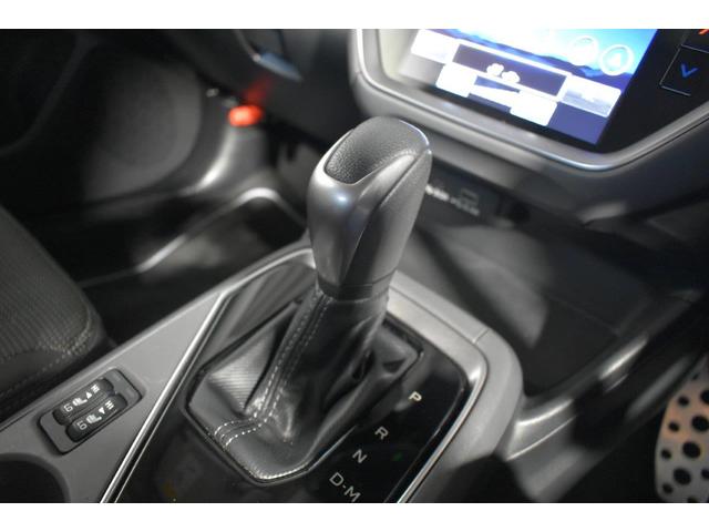 クロストレック リミテッド　フロントカメラ・両サイドカメラ・デジタルマルチビューモニター・オート機能付エアコン・パドルシフト機能・フロントパワーシート・Ｘ－ＭＯＤＥ・ステアリングヒーター・１８インチアルミホイール（36枚目）