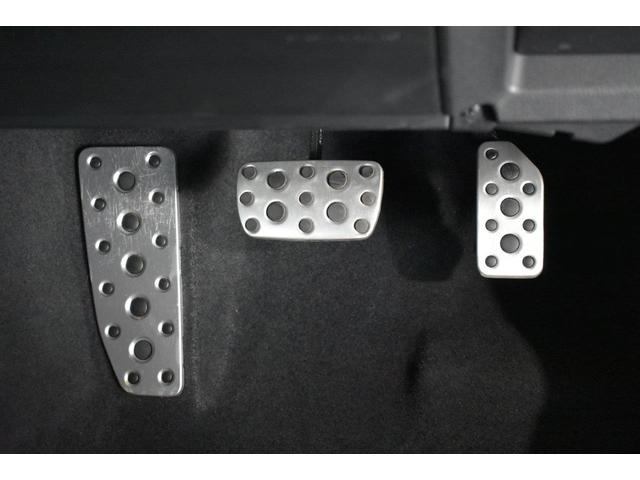 インプレッサ ＳＴ－Ｈ　ナビ＆全周囲カメラ　フロントカメラ・両サイドカメラ・デジタルマルチビューモニター・オート機能付エアコン・パドルシフト機能・フロントパワーシート＆ステアリングヒーター・１７インチアルミホイール（28枚目）