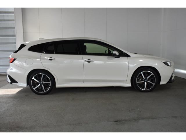 ���Љ����̃����I�[�i�[�ԁi���Ђ̂��q�l���V�Ԃɏ�芷����ꂽ�Ԃ�����肵�����ł��B�V�Ԕ̔�������_����������I�C�������܂Œ���I�ɊǗ����Ă���ׁA�i���̗ǂ���Ԃœ��ɂ��Ă��܂��B�j