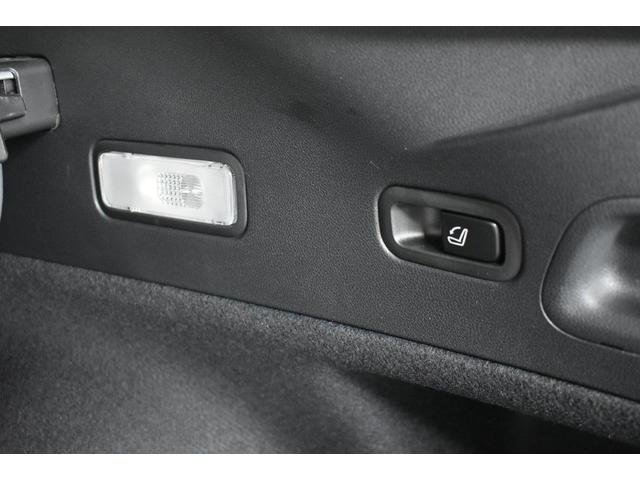 �{�^�������������Ń����V�[�g���ȒP�ɓ|�����Ƃ��ł����Q�b�W�X�y�[�X���L���邱�Ƃ��ł��܂��B