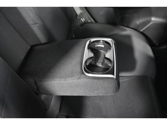 �����V�[�g�Z���^�[�A�[�����X�g�B�@�J�b�v�z���_�[�t�ŁA��Ȃɂ����K�ȃh���C�u��񋟂��܂��B