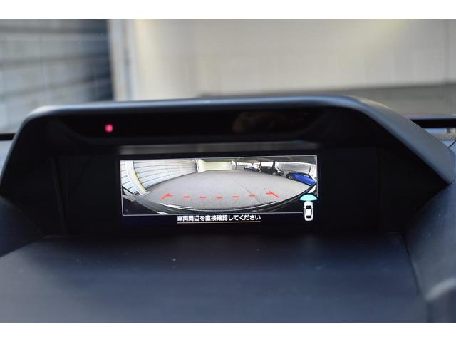 �t�����g�O�����ɑ������ꂽ�J�����̉f�����f�B�X�v���C�ɕ\��