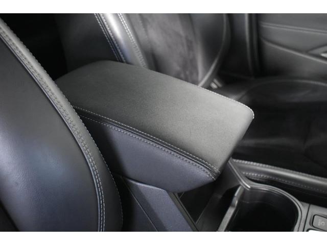 �t���A�[�R���\�[���a�n�w�@�\���ȗe�ʂ��m�ۂ���ƂƂ��ɁA�A�[�����X�g�Ƃ��Ă��g���鑽�@�\�I�ȃR���\�[���a�n�w�ł��B