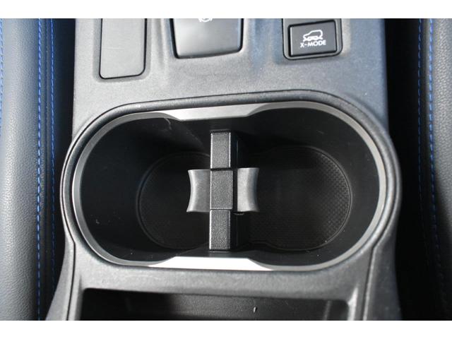 �^�]�ȁE����Ȃ���ł��肪�͂��₷���A�^�]�ȁA����ȁA�㕔���Ȃ̃h�A�|�P�b�g�����ɁA���ꂼ��J�b�v�z���_�[���ݒu����Ă��܂��B