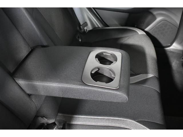 �����V�[�g�Z���^�[�A�[�����X�g�B�@�J�b�v�z���_�[�t�ŁA��Ȃɂ����K�ȃh���C�u��񋟂��܂��B