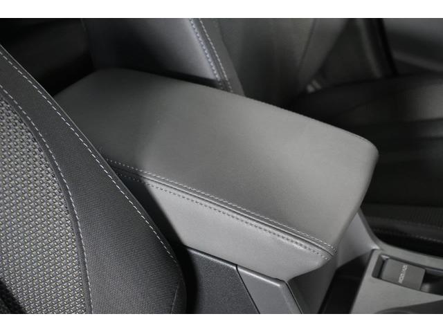 �t���A�[�R���\�[���a�n�w�@�\���ȗe�ʂ��m�ۂ���ƂƂ��ɁA�A�[�����X�g�Ƃ��Ă��g���鑽�@�\�I�ȃR���\�[���a�n�w�ł��B