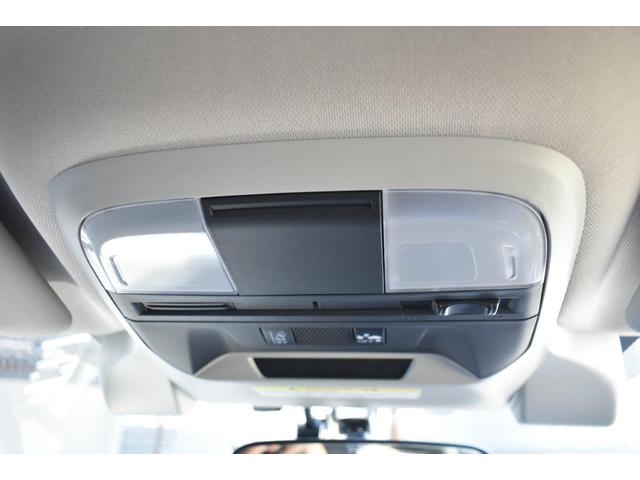 �t�����g���[�����C�g