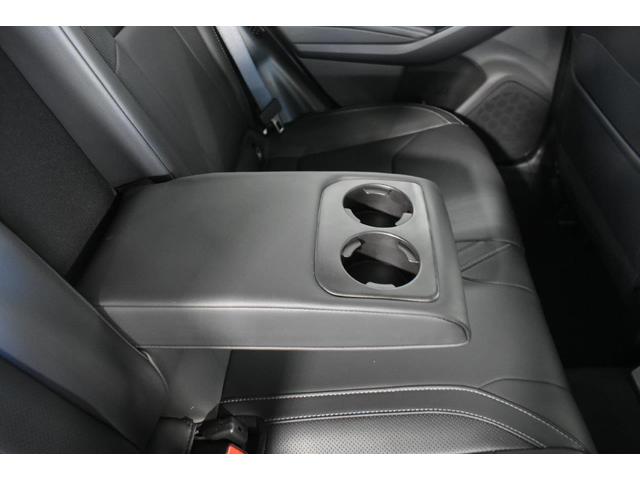 �����V�[�g�Z���^�[�A�[�����X�g�B�@�J�b�v�z���_�[�t�ŁA��Ȃɂ����K�ȃh���C�u��񋟂��܂��B