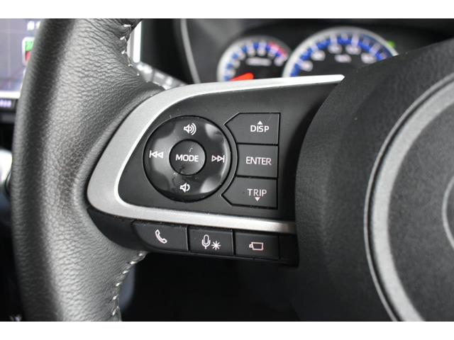 �X�e�A�����O�����R���t�ł��̂ł����S�Ƀi�r�𑀍�ł��܂��B