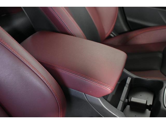 �t���A�[�R���\�[���a�n�w�@�\���ȗe�ʂ��m�ۂ���ƂƂ��ɁA�A�[�����X�g�Ƃ��Ă��g���鑽�@�\�I�ȃR���\�[���a�n�w�ł��B