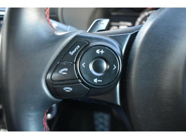 �X�e�A�����O�����R���t�ł��̂ł����S�Ƀi�r�𑀍�ł��܂��B