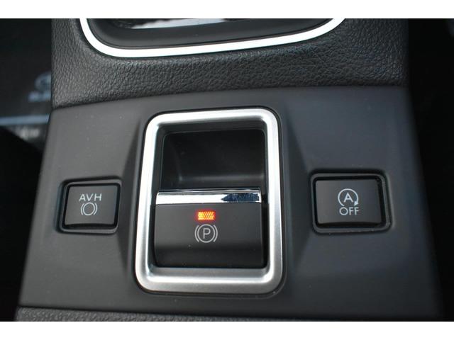 �p�[�L���O�u���[�L���X�C�b�`�ЂƂō쓮�E�����ł���d���p�[�L���O�u���[�L�B���i���̓A�N�Z���𓥂ނ����ŉ����ł��܂��B