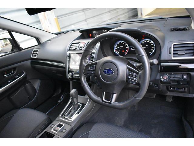 �D�ꂽ���E���J�y���ɔz�������݌v���Ȃ���Ă���A�^�]�̂��₷�����ǋ�����Ă��܂��B