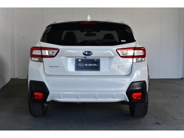 ＸＶ ２．０ｉ－Ｌ　ＥｙｅＳｉｇｈｔ　Ｂ型モデル　Ｘ－ＭＯＤＥ・左右独立温度調整機能付きフルオートエアコン・パドルシフト機能・リヤビーグルディテクション・１７インチアルミホイール（7枚目）