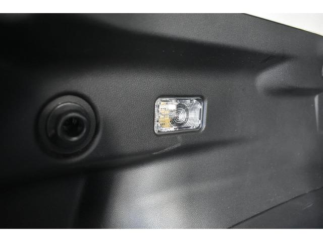 ＸＶ ２．０ｉ－Ｌ　ＥｙｅＳｉｇｈｔ　Ｂ型モデル　Ｘ－ＭＯＤＥ・左右独立温度調整機能付きフルオートエアコン・パドルシフト機能・リヤビーグルディテクション・１７インチアルミホイール（19枚目）