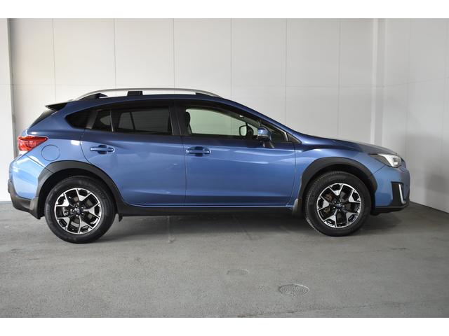 XV 2.0i-L EyeSight X-MODE・リヤビーグルディテクション・アイドリングストップ・左右独立温度調整機能付きフルオートエアコン・パドルシフト機能・17インチアルミホイール(10枚目)