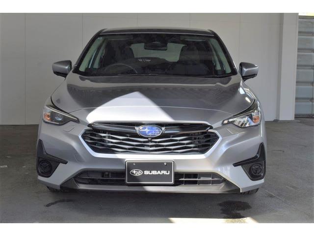 インプレッサ ＳＴ　元社有車　フロントカメラ・両サイドカメラ・デジタルマルチビューモニター・オート機能付エアコン・パドルシフト機能・フロントシートヒーター・ステアリングヒーター・１７インチアルミホイール（10枚目）