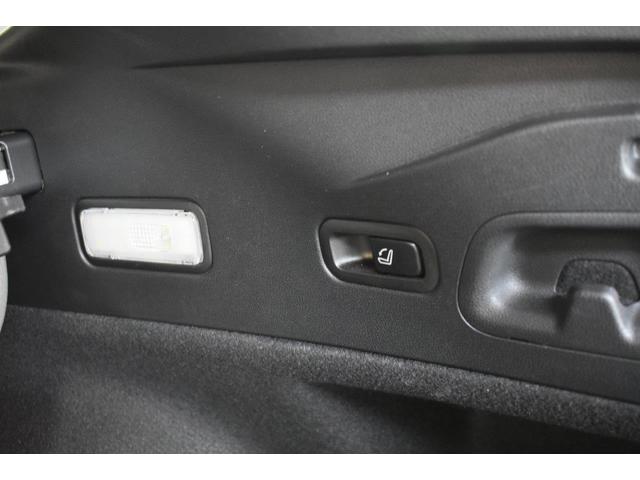 �{�^�������������Ń����V�[�g���ȒP�ɓ|�����Ƃ��ł����Q�b�W�X�y�[�X���L���邱�Ƃ��ł��܂��B