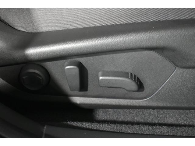 ���ʂƑO�[���̍����A�O��ʒu�A�w������p�x�̒�����d���ōs���܂��B���i�K�ōׂ����������邽�߁A�̊i�ɍ��킹���K�؂ȃ|�W�V�����ɐݒ�ł��܂��B�^�]�Ȃ̓����o�[�T�|�[�g�������\�ł�