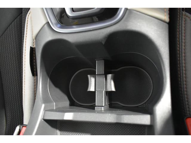 �t�����g�J�b�v�z���_�[�����y�b�g�{�g���Ȃǂ��u�����Ƃ��ł��܂��B