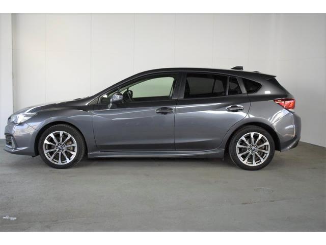 ���Љ����̃����I�[�i�[�ԁi���Ђ̂��q�l���V�Ԃɏ�芷����ꂽ�Ԃ�����肵�����ł��B�V�Ԕ̔�������_����������I�C�������܂Œ���I�ɊǗ����Ă���ׁA�i���̗ǂ���Ԃœ��ɂ��Ă��܂��B�j