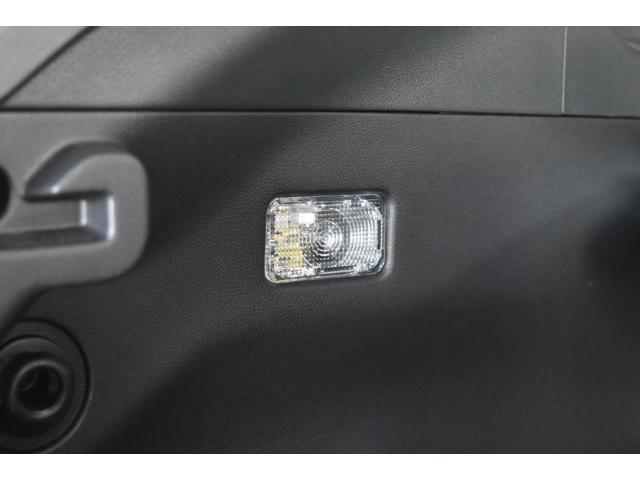 �g�����N�ɂ��Ɩ�������܂��B