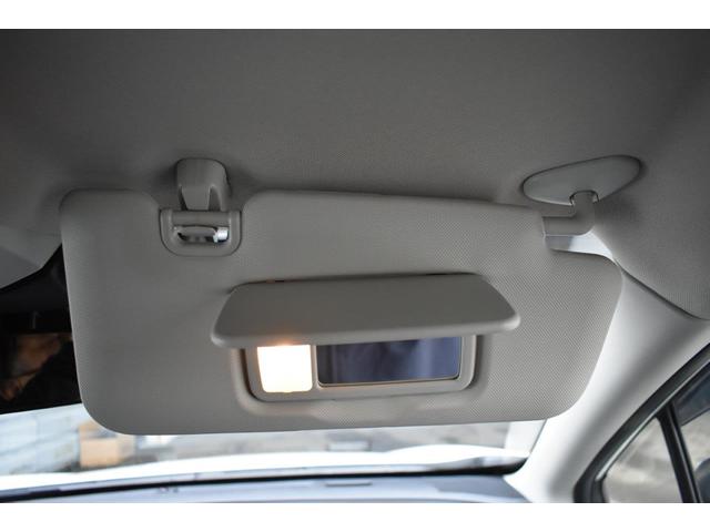 �T���o�C�U�[�ɂ̓~���[���������܂��B