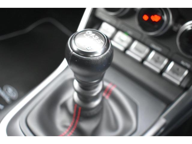 �U���}�j���A����