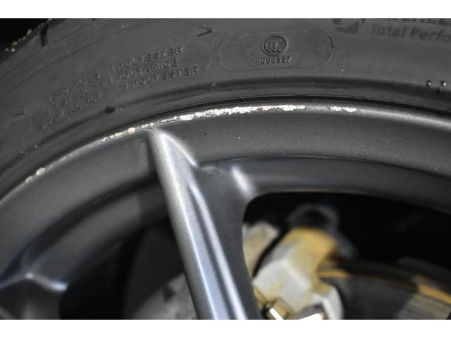 �A���~�z�C�[���ɏ�������܂��B