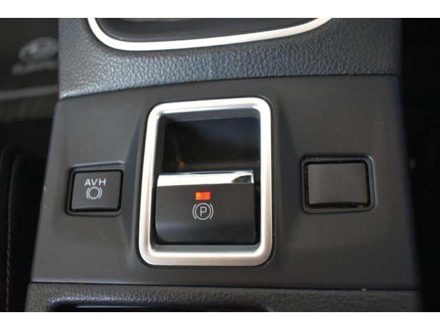 �p�[�L���O�u���[�L���X�C�b�`�ЂƂō쓮�E�����ł���d���p�[�L���O�u���[�L�B���i���̓A�N�Z���𓥂ނ����ŉ����ł��܂��B